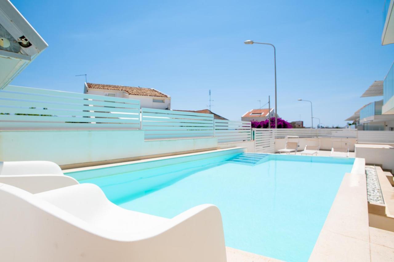 Delposto Marina Di Ragusa Prl Exterior photo