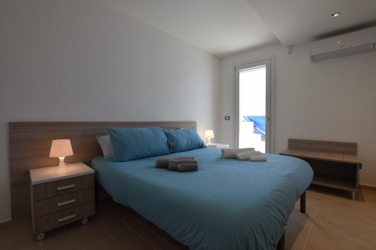 Delposto Marina Di Ragusa Prl Exterior photo