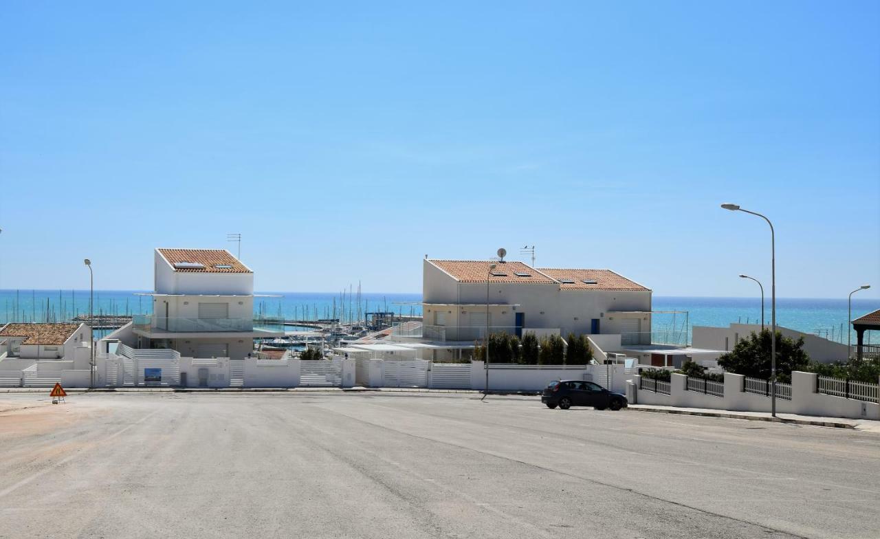 Delposto Marina Di Ragusa Prl Exterior photo