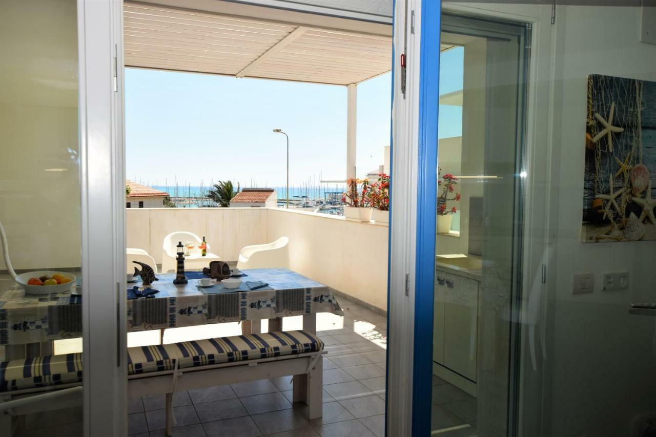 Delposto Marina Di Ragusa Prl Exterior photo